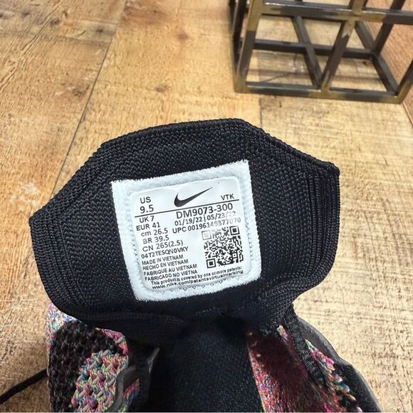 Nike Womens Air Max Flyknit Racer (DM9073-300) - Picture 10 of 10